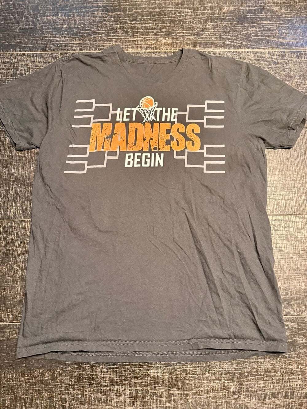 Gildan Let The Madness Begin Basketball Bracket Graphic T-Shirt Gray Large
